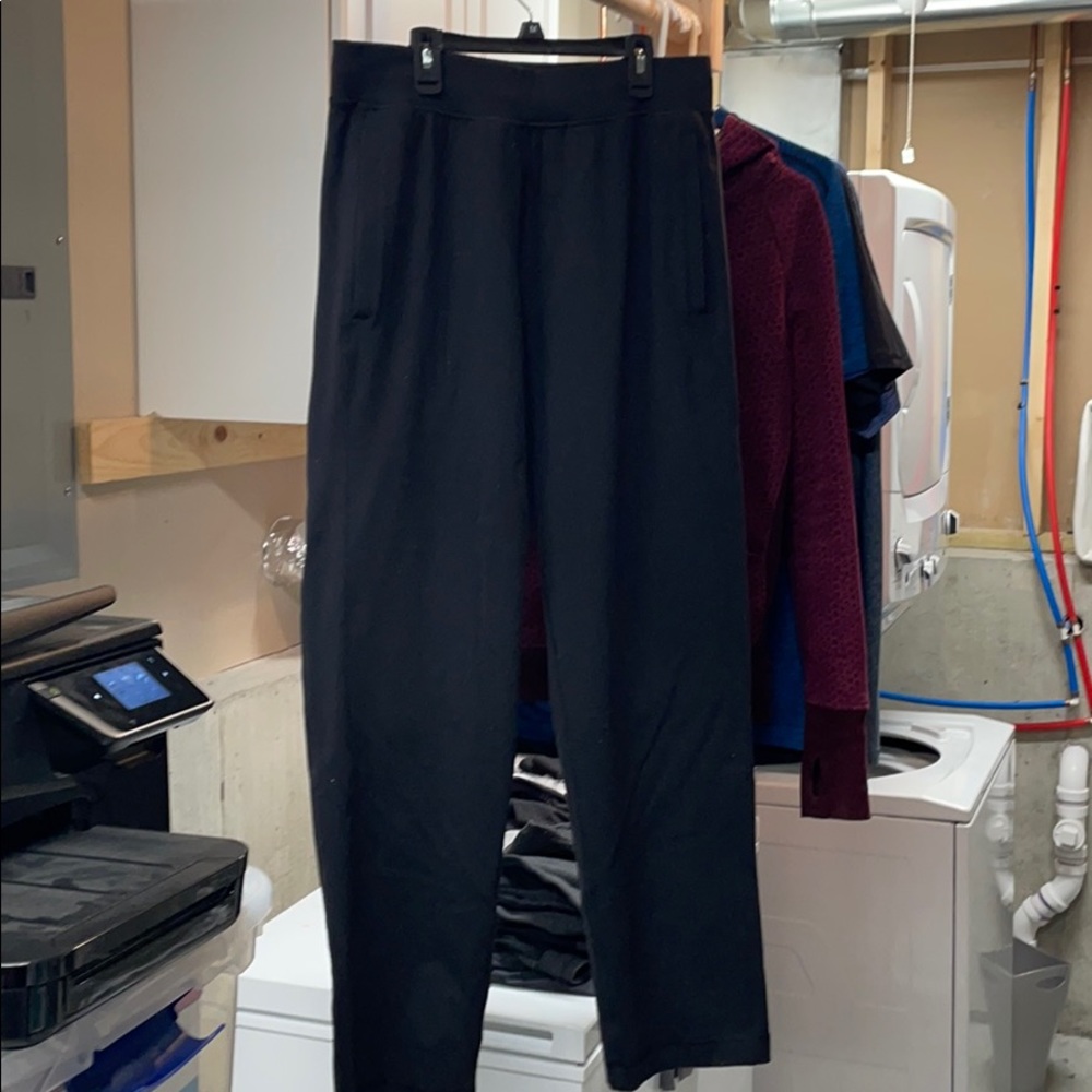 Men’s Lululemon sweatpants